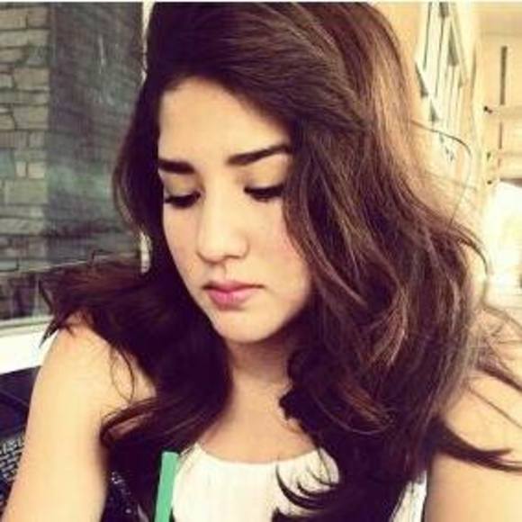 Meet your Posher, Ruby - Picture 1 of 1